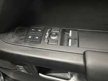 Land Rover Defender 90 3.0 D350 MHEV X-Dynamic HSE Hard Top SUV 3dr Diesel Auto 4WD SWB Euro 6 (s/s) (350 ps) - U985
