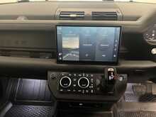 Land Rover Defender 90 3.0 D350 MHEV X-Dynamic HSE Hard Top SUV 3dr Diesel Auto 4WD SWB Euro 6 (s/s) (350 ps) - U985