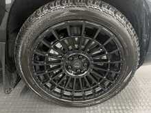 Land Rover Defender 90 3.0 D350 MHEV X-Dynamic HSE Hard Top SUV 3dr Diesel Auto 4WD SWB Euro 6 (s/s) (350 ps) - U985