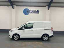 Ford Transit Courier Transit Courier 1.5 TDCi Limited L1 Euro 6 5dr - U996