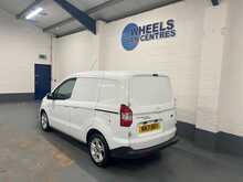 Ford Transit Courier Transit Courier 1.5 TDCi Limited L1 Euro 6 5dr - U996