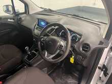 Ford Transit Courier Transit Courier 1.5 TDCi Limited L1 Euro 6 5dr - U996