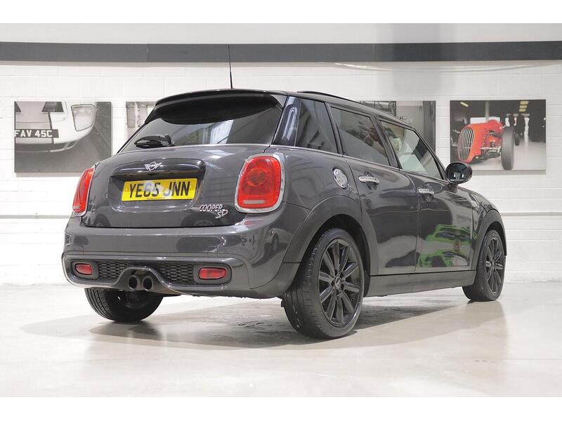 MINI Hatch 2.0 Cooper SD Auto 6Spd Euro 6 (s/s) 5dr - U102