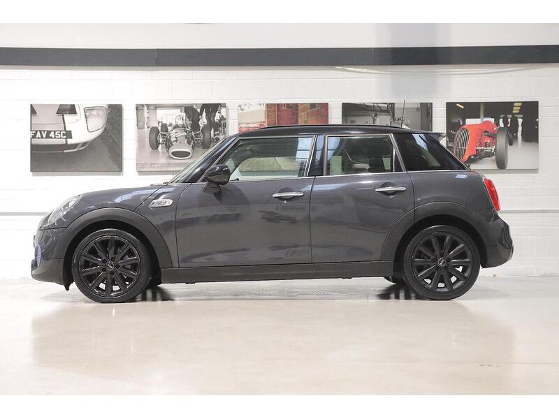 MINI Hatch 2.0 Cooper SD Auto 6Spd Euro 6 (s/s) 5dr - U102