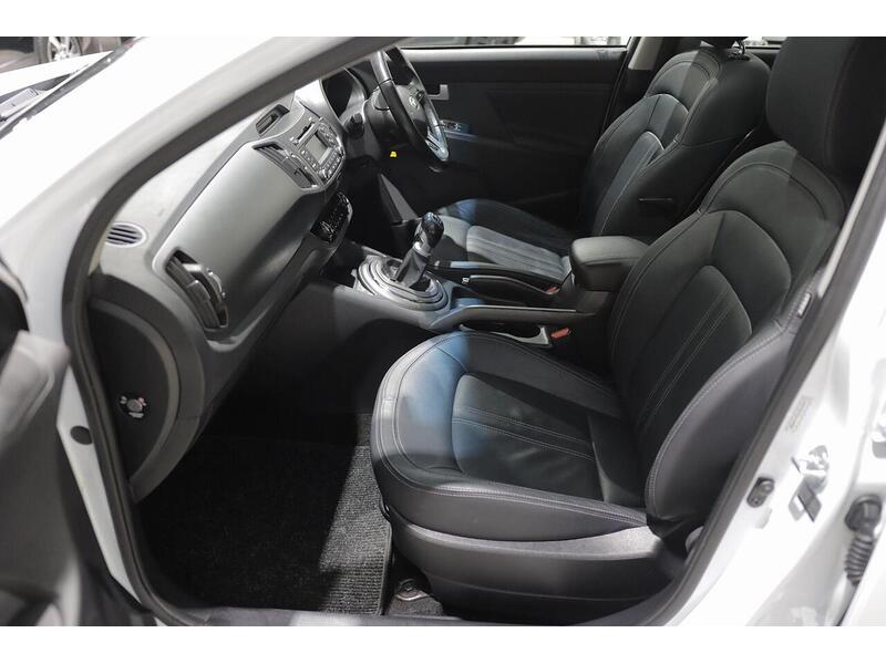 Kia Sportage 1.7 CRDi EcoDynamics 3 2WD Euro 5 (s/s) 5dr - U108