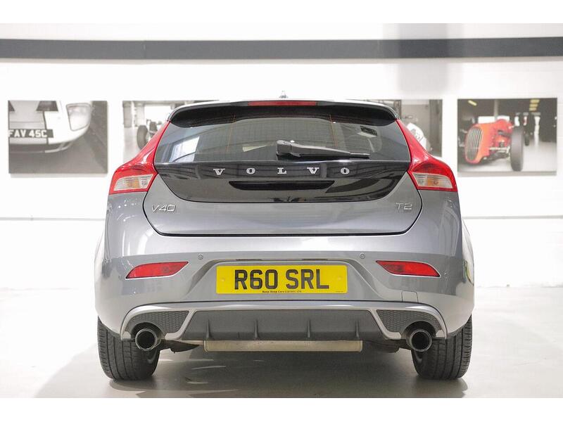 Volvo V40 V40 2.0 T2 R-Design Nav Euro 6 (s/s) 5dr - U11