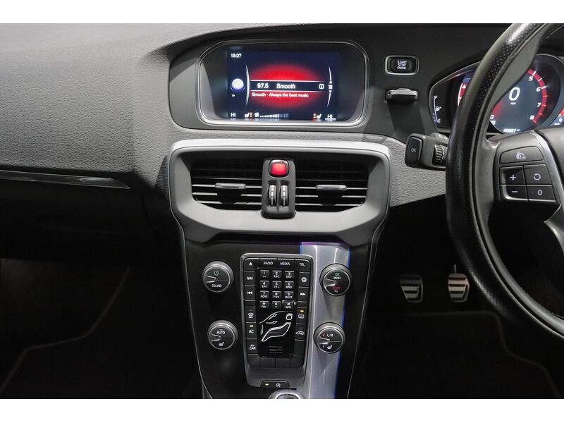 Volvo V40 V40 2.0 T2 R-Design Nav Euro 6 (s/s) 5dr - U11