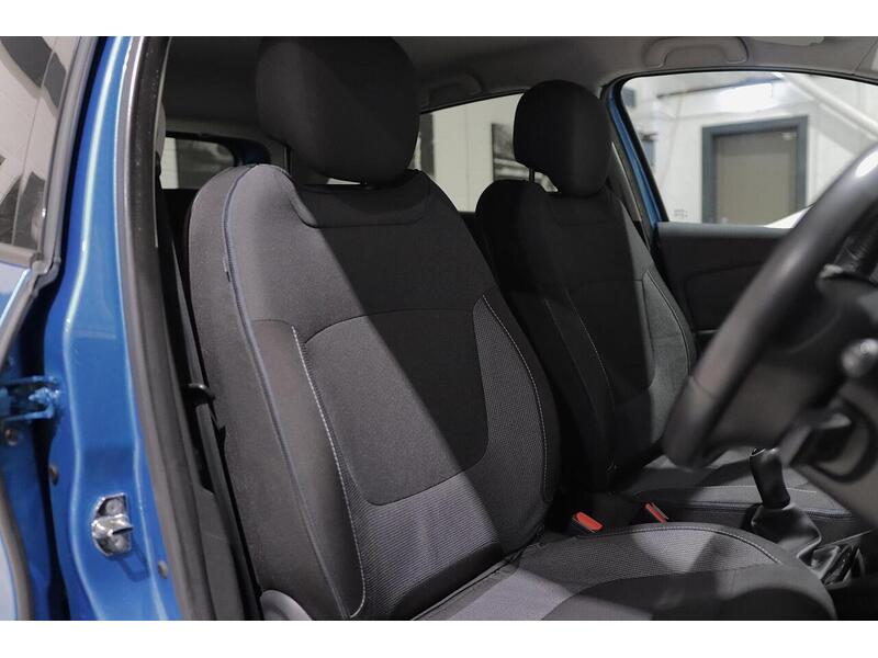 Renault Captur 1.5 dCi ENERGY Dynamique S MediaNav Euro 5 (s/s) 5dr - U110