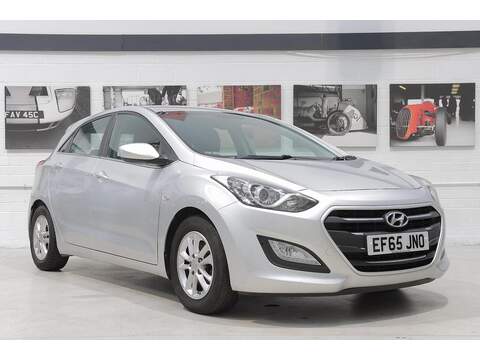 Hyundai i30 Giulietta Super Hatchback 1 Automatic Petrol