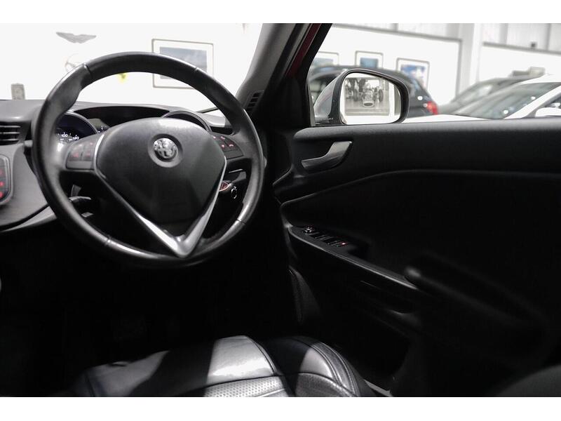 Alfa Romeo Giulietta 1.4 TB MultiAir Super TCT Euro 6 (s/s) 5dr - U112