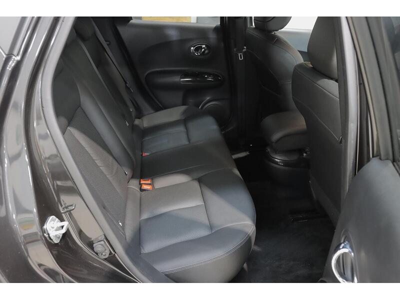 Nissan Juke 1.6 Tekna Euro 6 5dr - U120