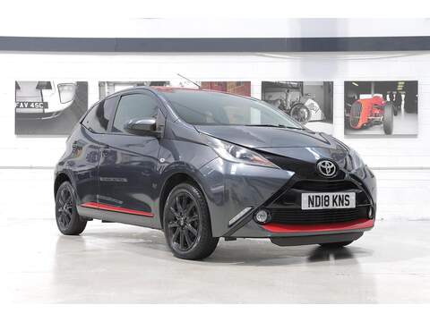 Toyota AYGO Juke Tekna SUV 1 Manual Petrol