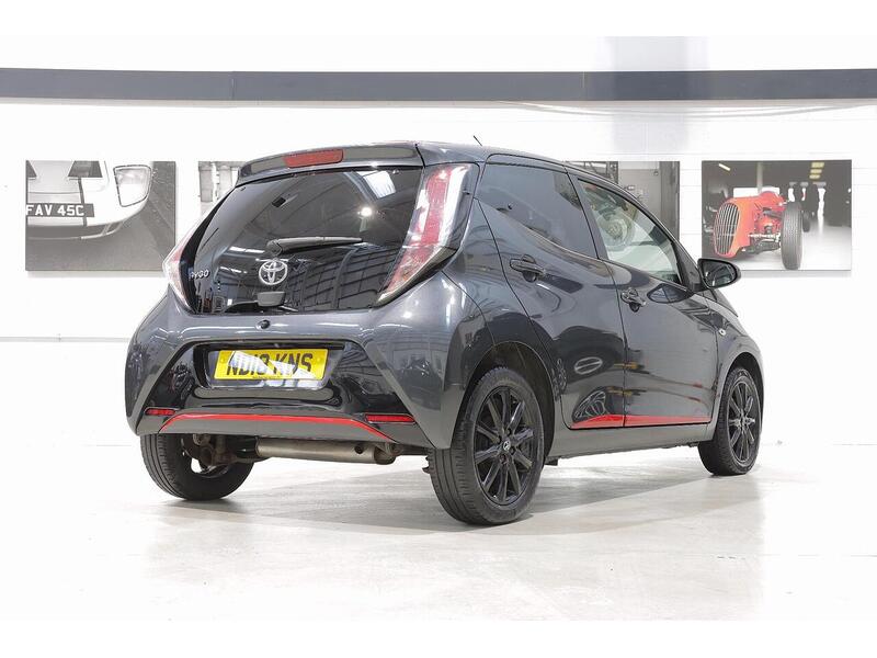 Toyota AYGO 1.0 VVT-i x-press Euro 6 5dr - U121