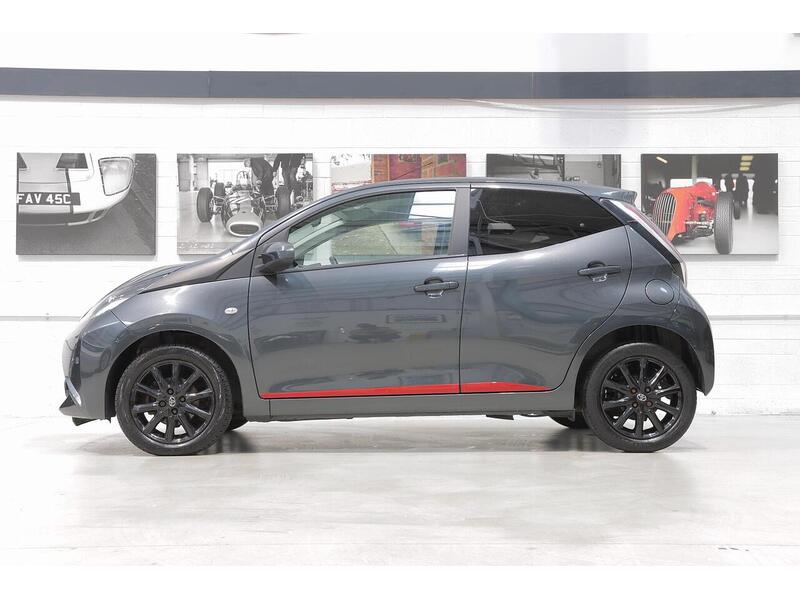 Toyota AYGO 1.0 VVT-i x-press Euro 6 5dr - U121