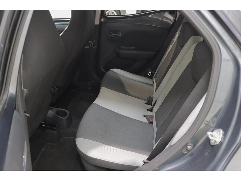 Toyota AYGO 1.0 VVT-i x-press Euro 6 5dr - U121