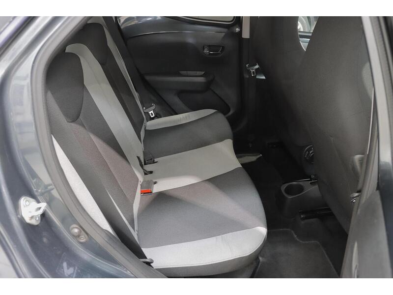 Toyota AYGO 1.0 VVT-i x-press Euro 6 5dr - U121