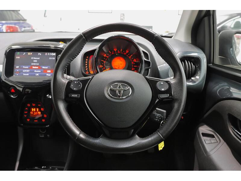 Toyota AYGO 1.0 VVT-i x-press Euro 6 5dr - U121