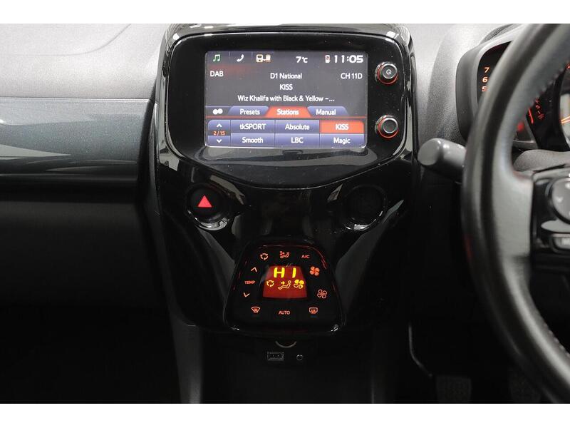 Toyota AYGO 1.0 VVT-i x-press Euro 6 5dr - U121