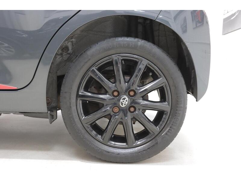 Toyota AYGO 1.0 VVT-i x-press Euro 6 5dr - U121