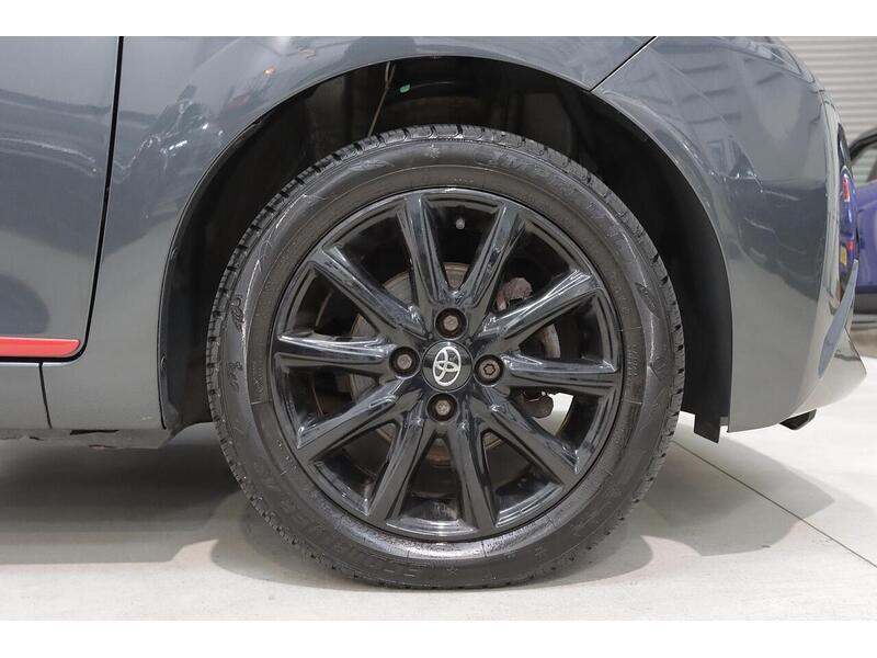 Toyota AYGO 1.0 VVT-i x-press Euro 6 5dr - U121