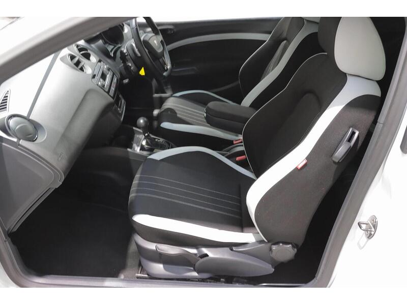 SEAT Ibiza 1.4 TSI Cupra Sport Coupe DSG Euro 5 3dr - U126