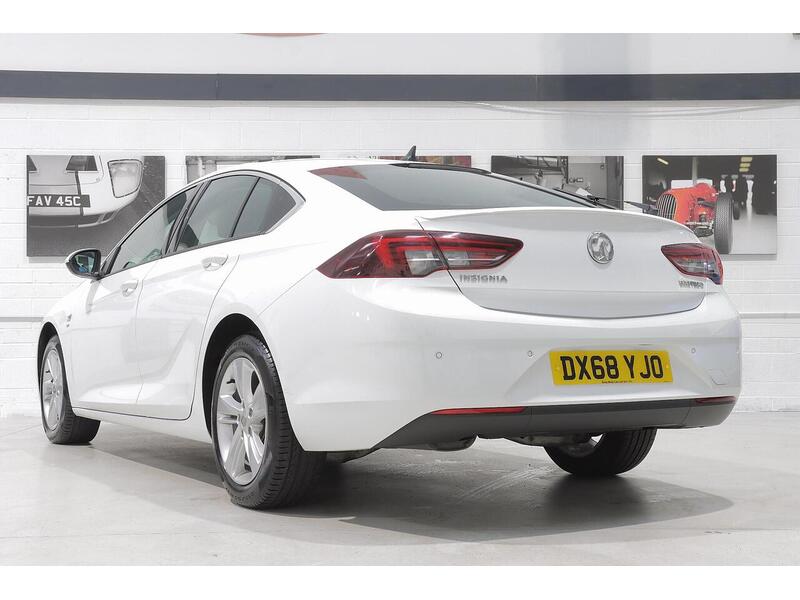 Vauxhall Insignia 1.6 Turbo D ecoTEC SRi Nav Grand Sport Euro 6 (s/s) 5dr - U131