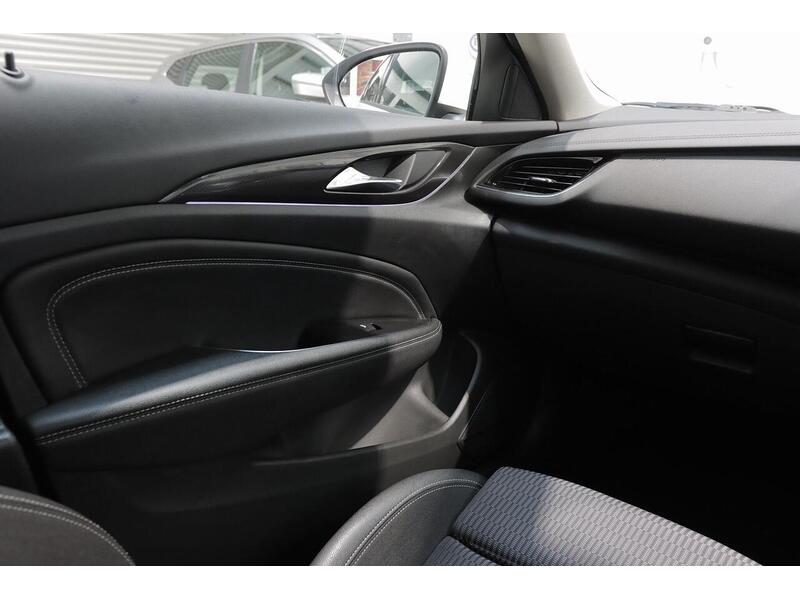 Vauxhall Insignia 1.6 Turbo D ecoTEC SRi Nav Grand Sport Euro 6 (s/s) 5dr - U131
