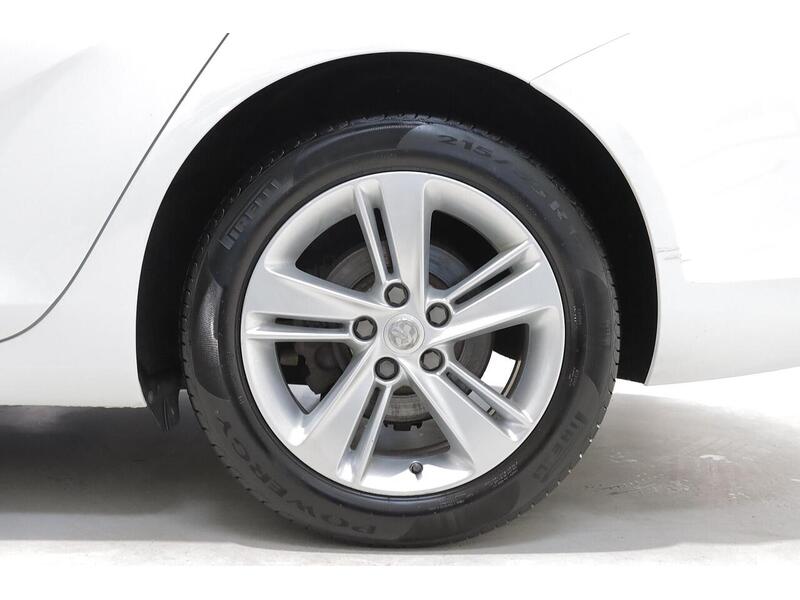 Vauxhall Insignia 1.6 Turbo D ecoTEC SRi Nav Grand Sport Euro 6 (s/s) 5dr - U131