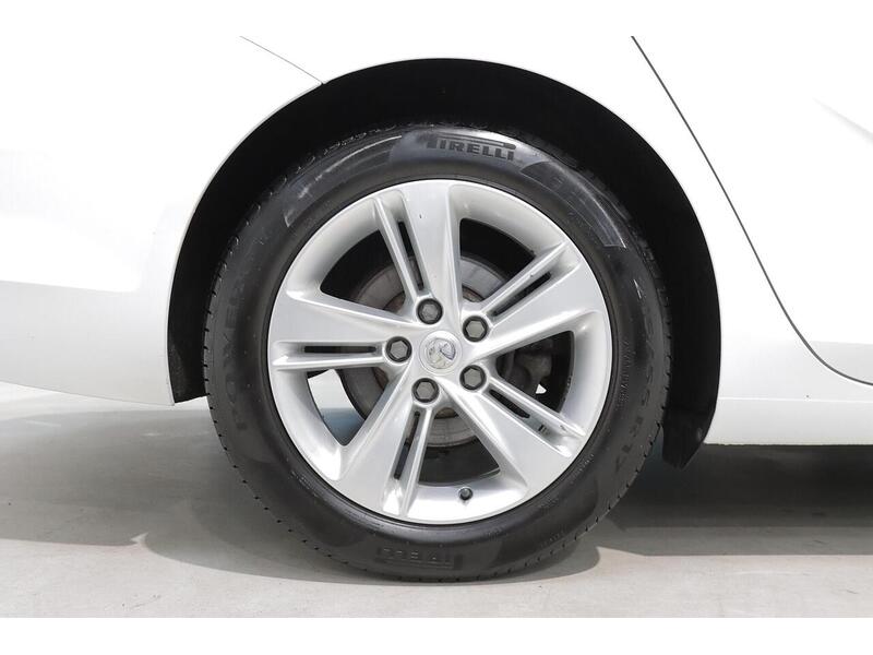 Vauxhall Insignia 1.6 Turbo D ecoTEC SRi Nav Grand Sport Euro 6 (s/s) 5dr - U131