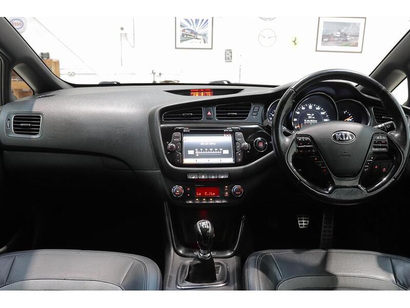 Kia ProCeed 1.6 CRDi EcoDynamics SE Tech Euro 5 (s/s) 3dr - U132