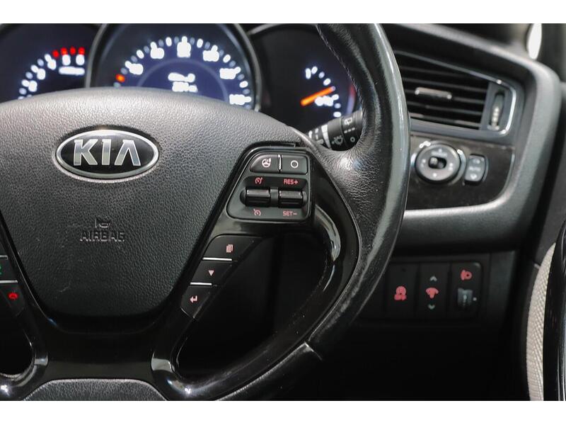 Kia ProCeed 1.6 CRDi EcoDynamics SE Tech Euro 5 (s/s) 3dr - U132