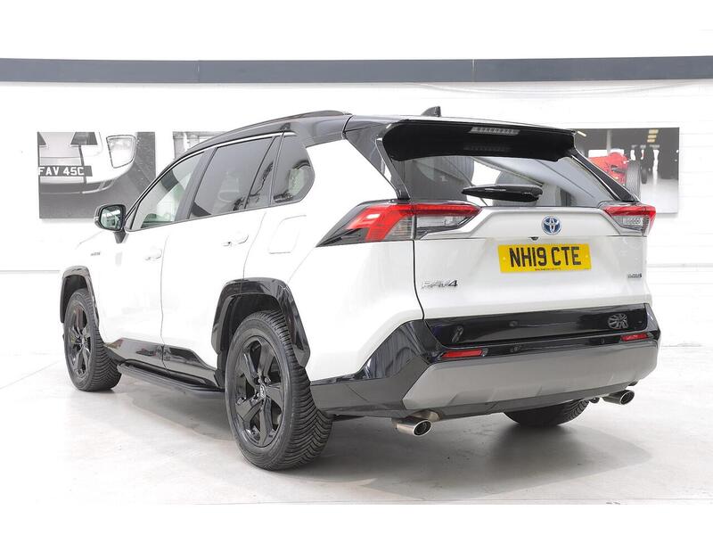 Toyota RAV4 2.5 VVT-h Dynamic CVT 4WD Euro 6 (s/s) 5dr - U135