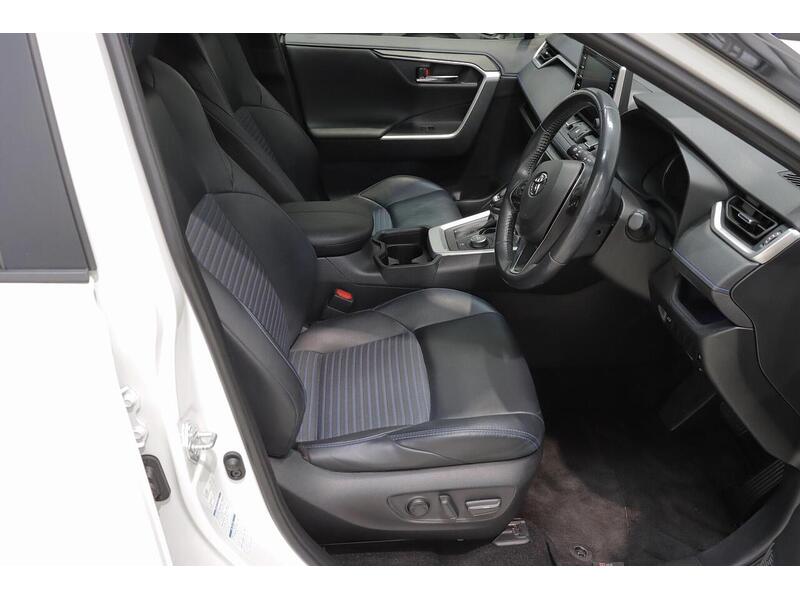 Toyota RAV4 2.5 VVT-h Dynamic CVT 4WD Euro 6 (s/s) 5dr - U135