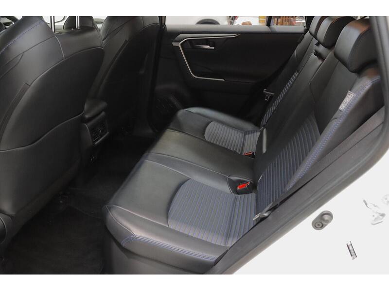 Toyota RAV4 2.5 VVT-h Dynamic CVT 4WD Euro 6 (s/s) 5dr - U135
