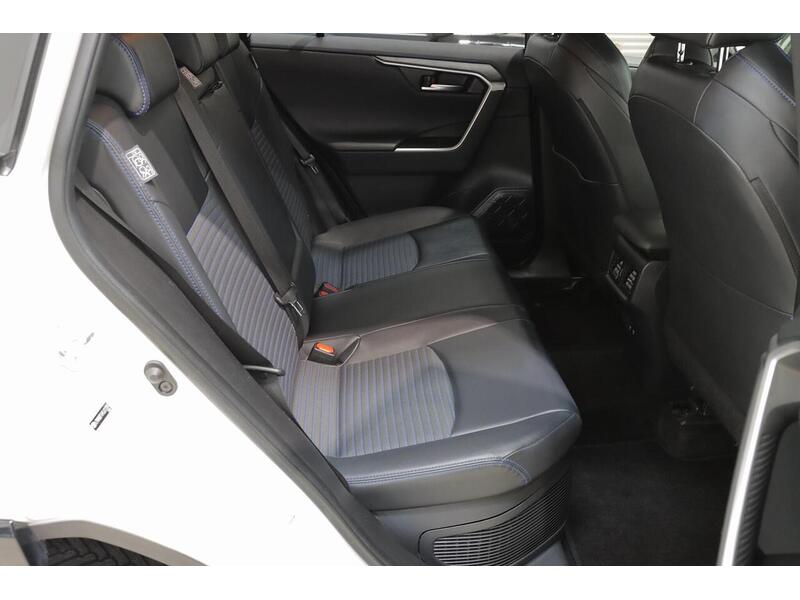Toyota RAV4 2.5 VVT-h Dynamic CVT 4WD Euro 6 (s/s) 5dr - U135