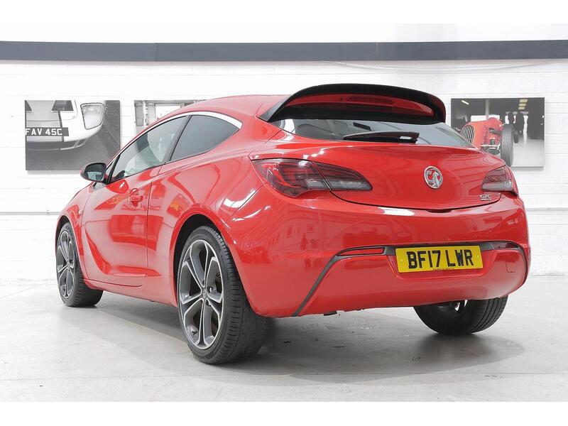 Vauxhall Astra GTC 1.6 CDTi ecoFLEX Limited Edition Euro 6 (s/s) 3dr - U136