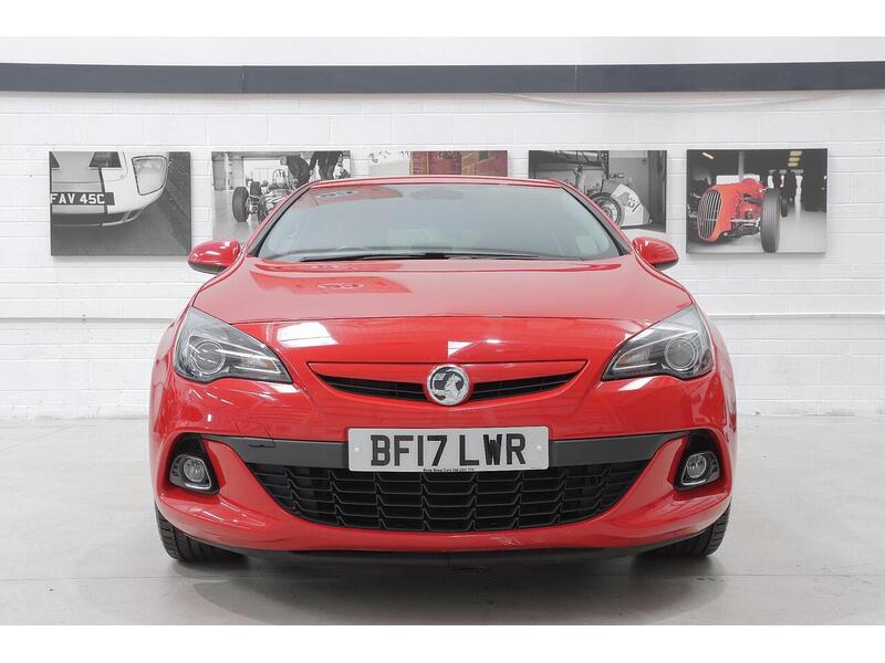 Vauxhall Astra GTC 1.6 CDTi ecoFLEX Limited Edition Euro 6 (s/s) 3dr - U136