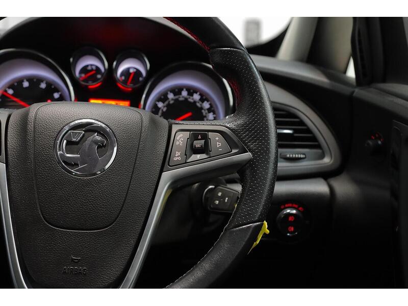 Vauxhall Astra GTC 1.6 CDTi ecoFLEX Limited Edition Euro 6 (s/s) 3dr - U136