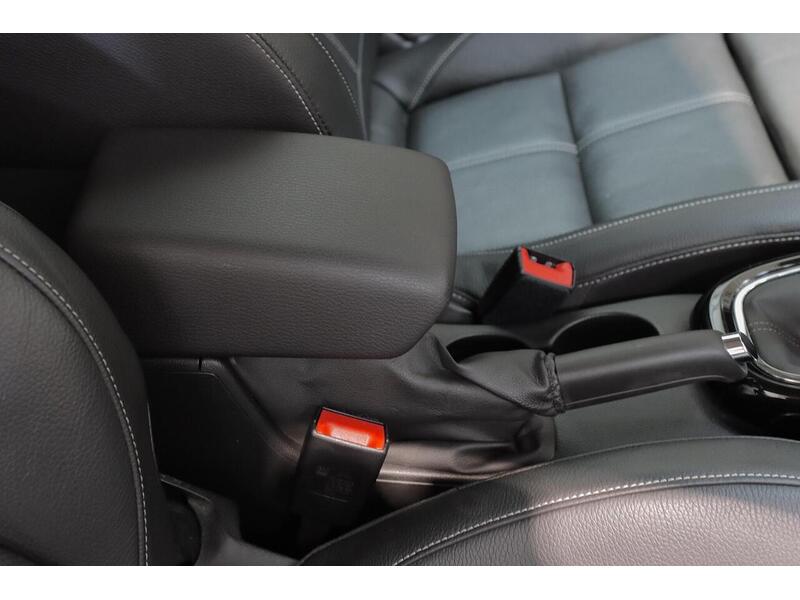 Vauxhall Astra GTC 1.6 CDTi ecoFLEX Limited Edition Euro 6 (s/s) 3dr - U136