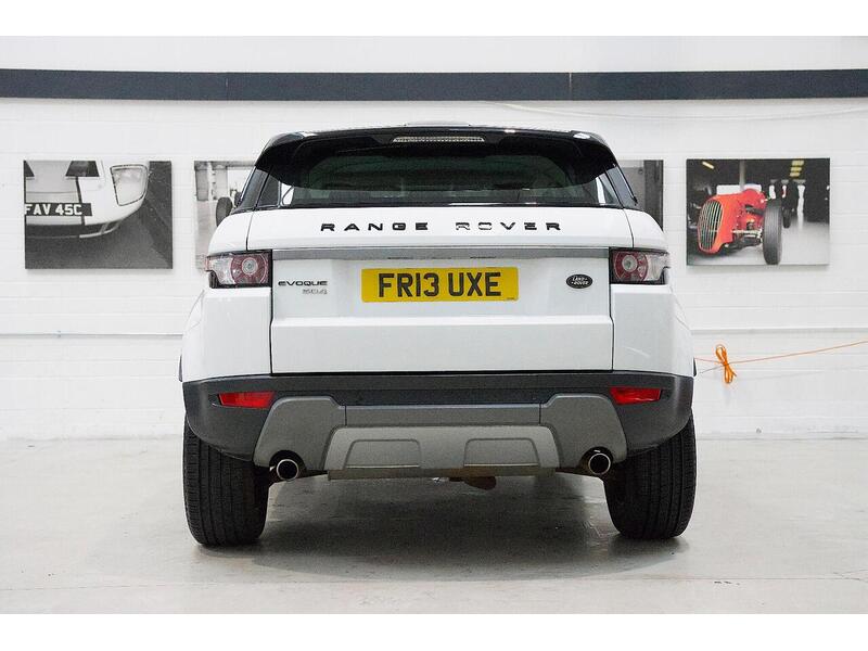 Land Rover Range Rover Evoque 2.2 SD4 Pure Auto 4WD Euro 5 5dr - U137