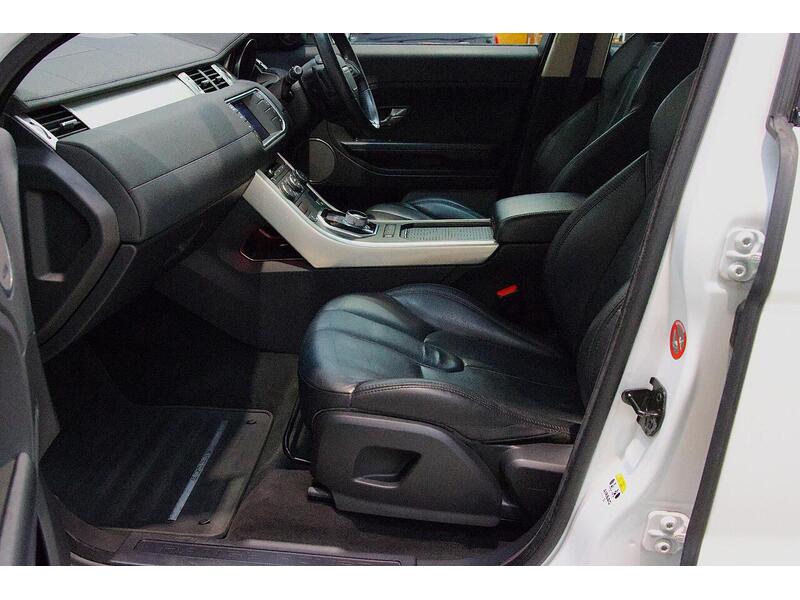 Land Rover Range Rover Evoque 2.2 SD4 Pure Auto 4WD Euro 5 5dr - U137