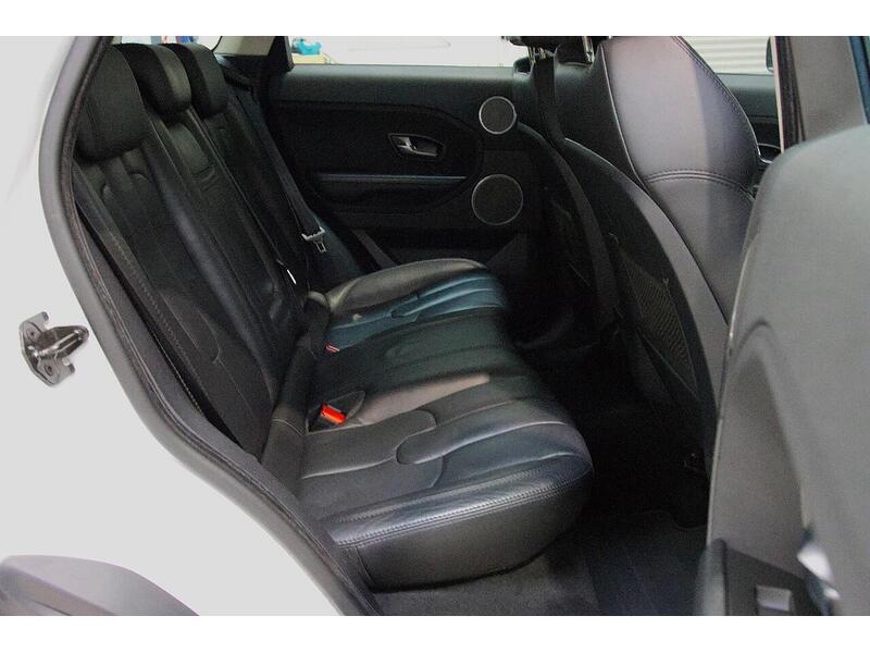 Land Rover Range Rover Evoque 2.2 SD4 Pure Auto 4WD Euro 5 5dr - U137