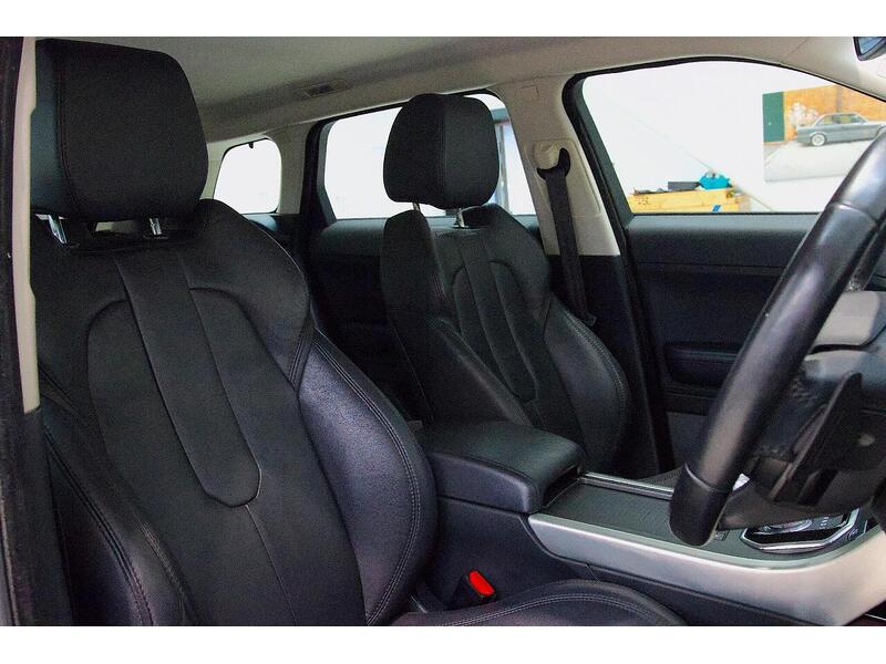 Land Rover Range Rover Evoque 2.2 SD4 Pure Auto 4WD Euro 5 5dr - U137