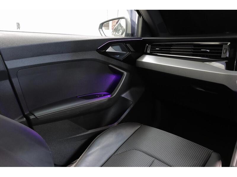 Audi A1 1.0 TFSI 30 S line Sportback Euro 6 (s/s) 5dr - U144