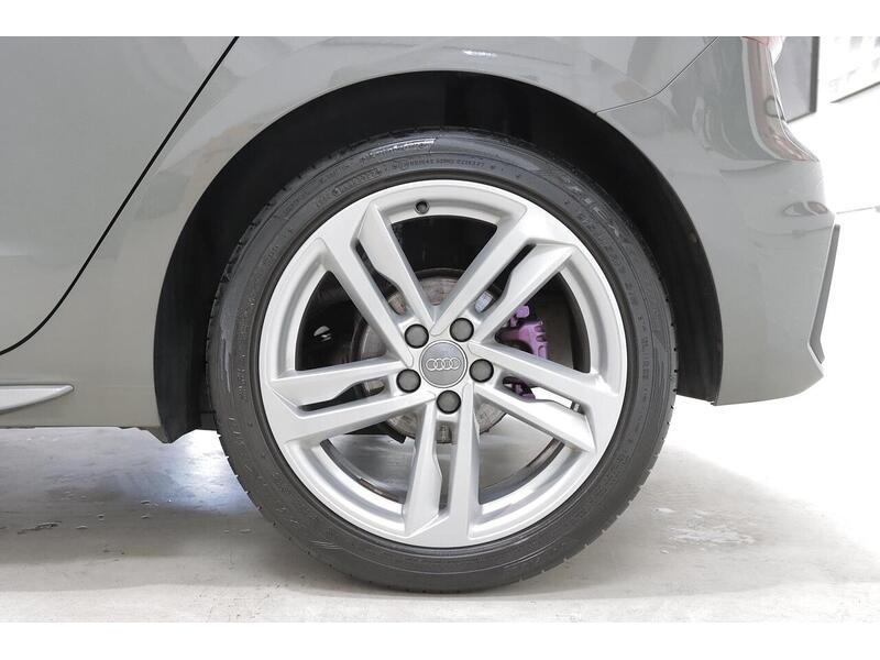 Audi A1 1.0 TFSI 30 S line Sportback Euro 6 (s/s) 5dr - U144