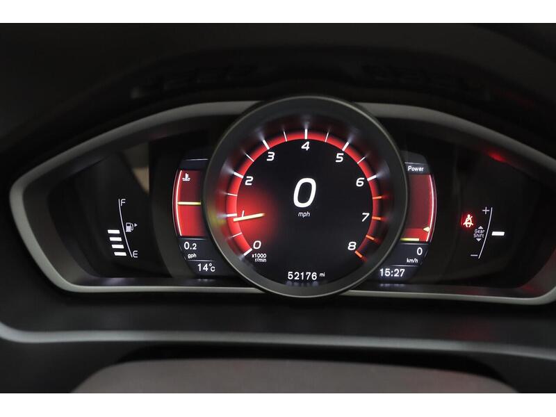 Volvo V40 2.0 T2 R-Design Euro 6 (s/s) 5dr - U147
