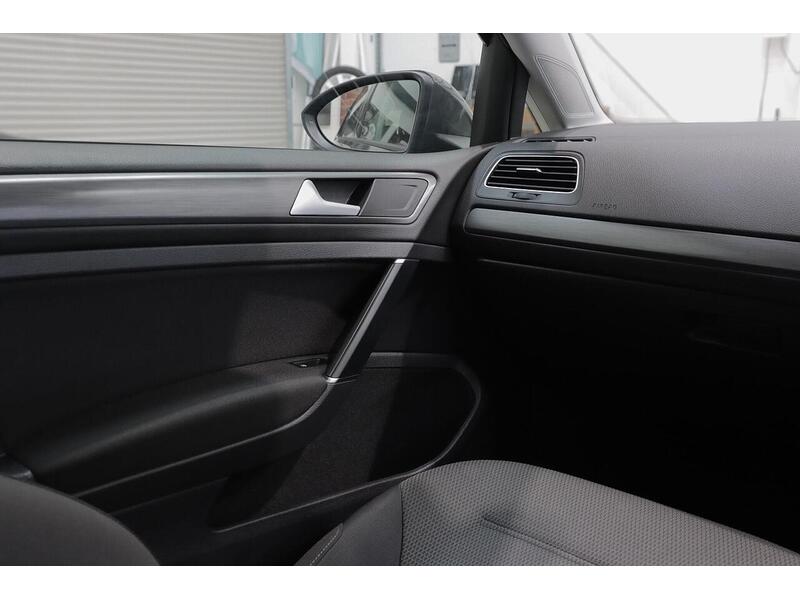 Volkswagen Golf 1.5 TSI EVO SE Nav Euro 6 (s/s) 5dr - U150
