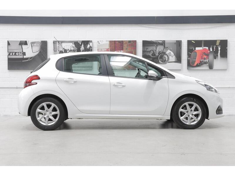 Peugeot 208 1.2 PureTech Active Euro 6 (s/s) 5dr - U151