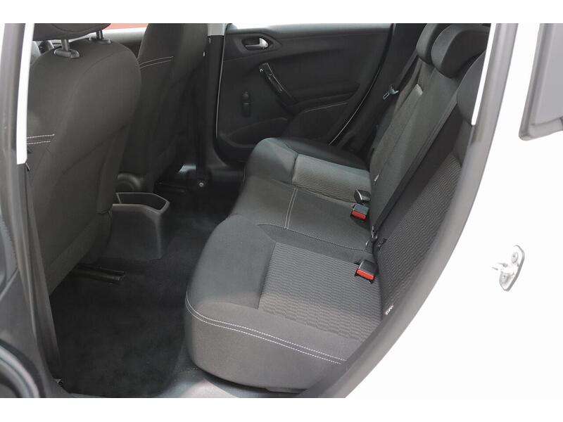 Peugeot 208 1.2 PureTech Active Euro 6 (s/s) 5dr - U151
