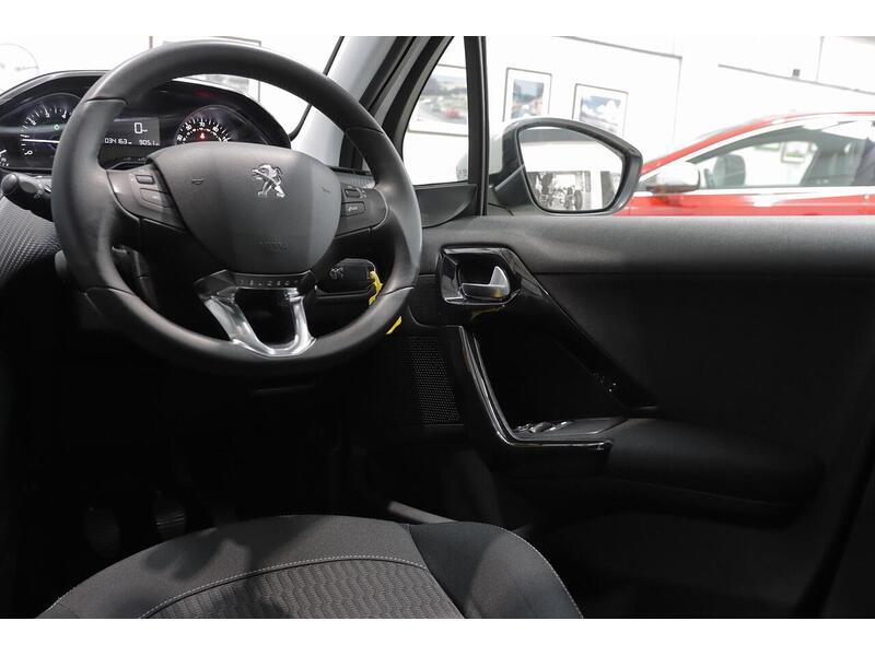 Peugeot 208 1.2 PureTech Active Euro 6 (s/s) 5dr - U151